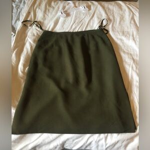 Ellen Tracy Green Skirt